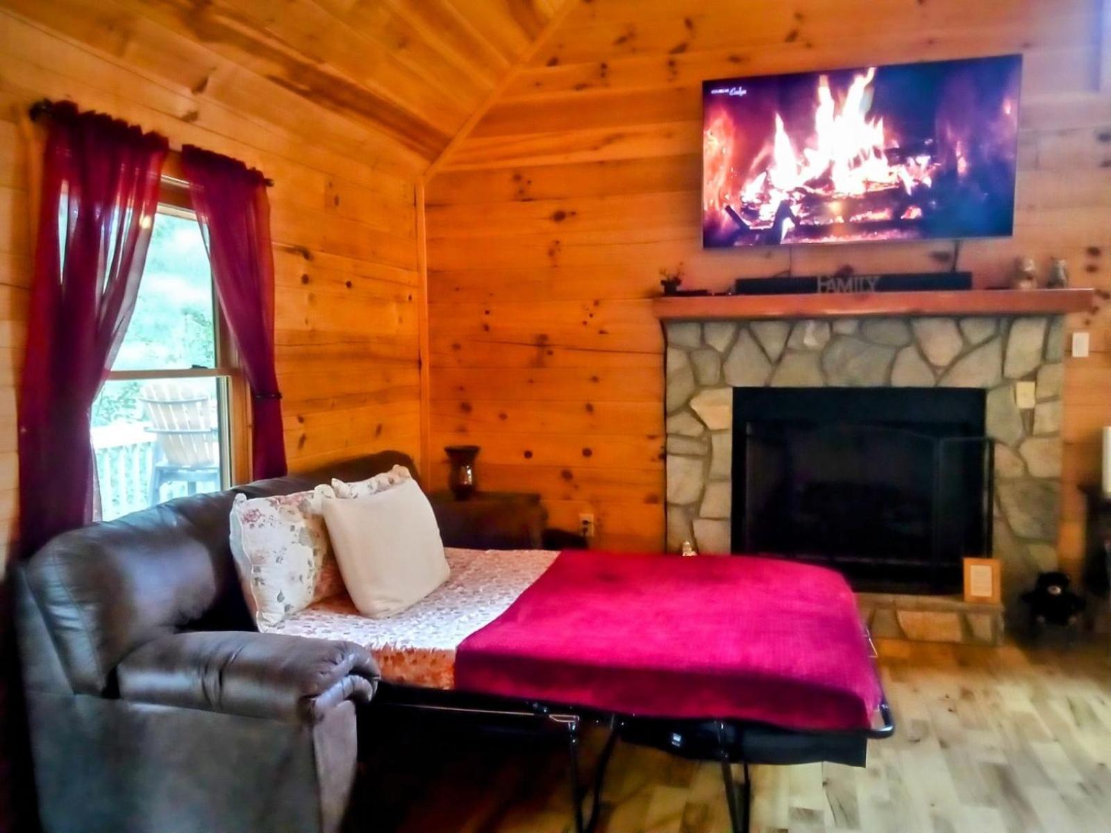 Hot-Tub 6 Seater, Fire-Pit, Master King Bed, Wineries, Pickleball, Resort Amenities Ellijay Exterior foto